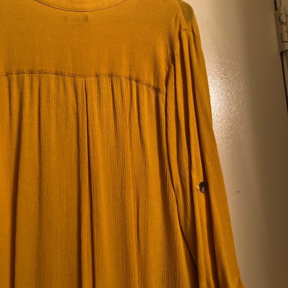 New Directions Roll Tab w/ Shell Buttons Sz Large - Picture 9 of 9